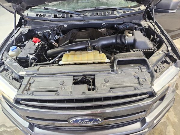 2019 FORD F150 — Engine bay