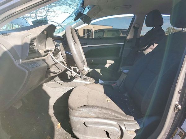 2020 HYUNDAI ELANTRA — DENT