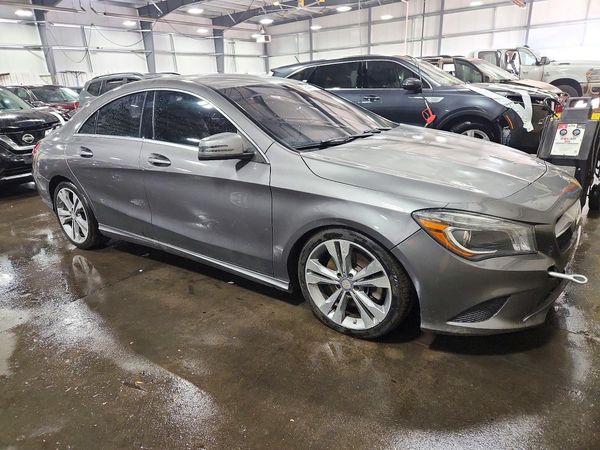 2014 MERCEDES-BENZ CLA CLA250 — Passenger 3/4