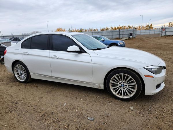 2015 BMW 320 xDrive SA — Passenger 3/4