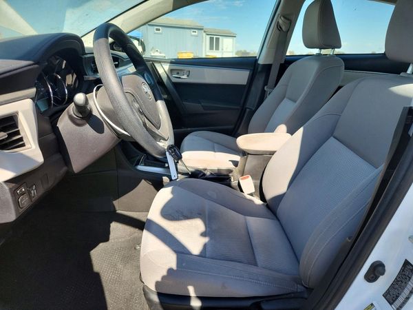 2016 TOYOTA COROLLA L/LE — DENT