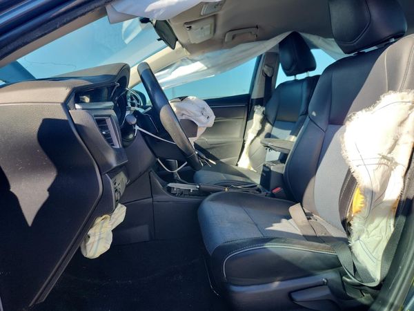 2016 TOYOTA COROLLA L/LE — DENT