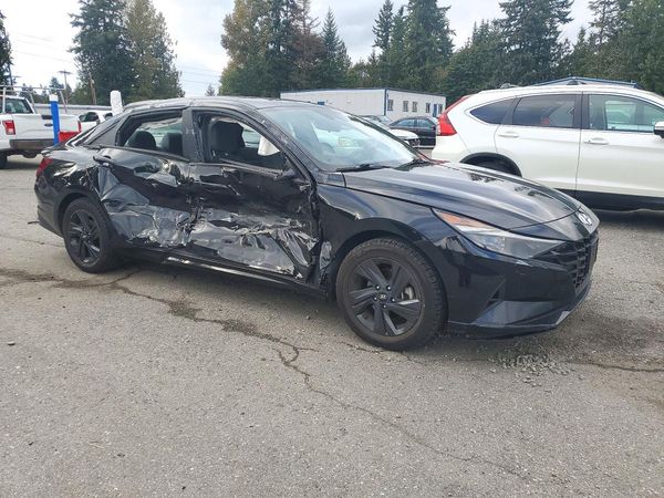 2021 HYUNDAI ELANTRA SEL — Passenger 3/4