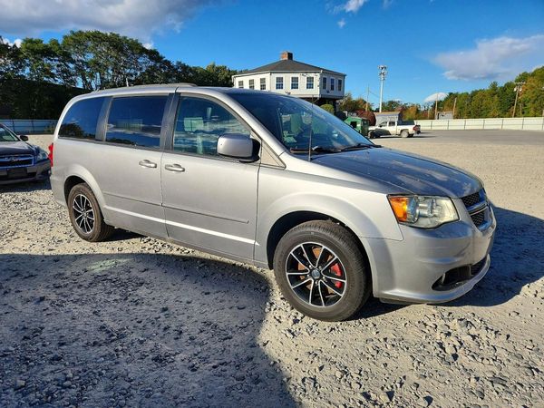 2017 DODGE CARAVAN GT — Passenger 3/4