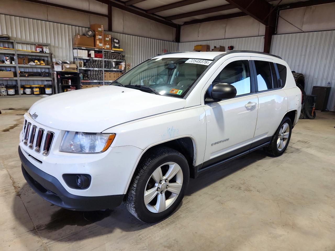 2013 JEEP COMPASS Sport — Front 3/4