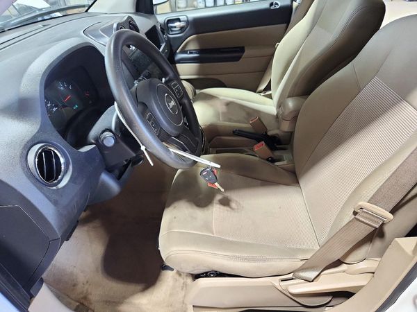 2013 JEEP COMPASS Sport — DENT