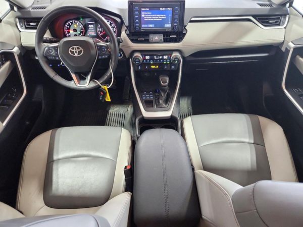 2021 TOYOTA RAV4 XLE Premium — CKPT
