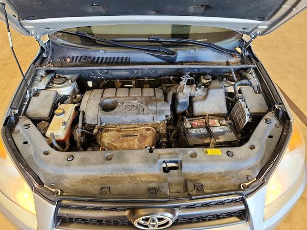 2012 TOYOTA RAV4 Standard — Engine bay