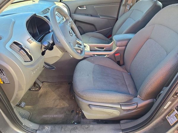 2016 KIA SPORTAGE LX w/Popular Pkg — DENT