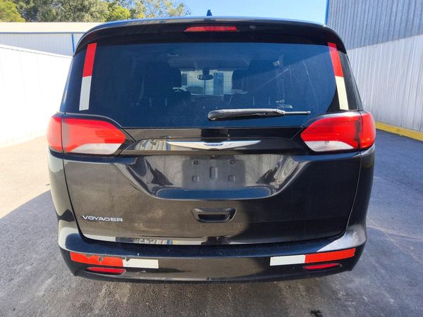 2020 CHRYSLER VOYAGER LXI — DIRR