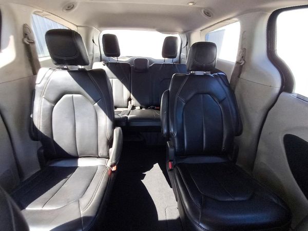 2020 CHRYSLER VOYAGER LXI — SUVN