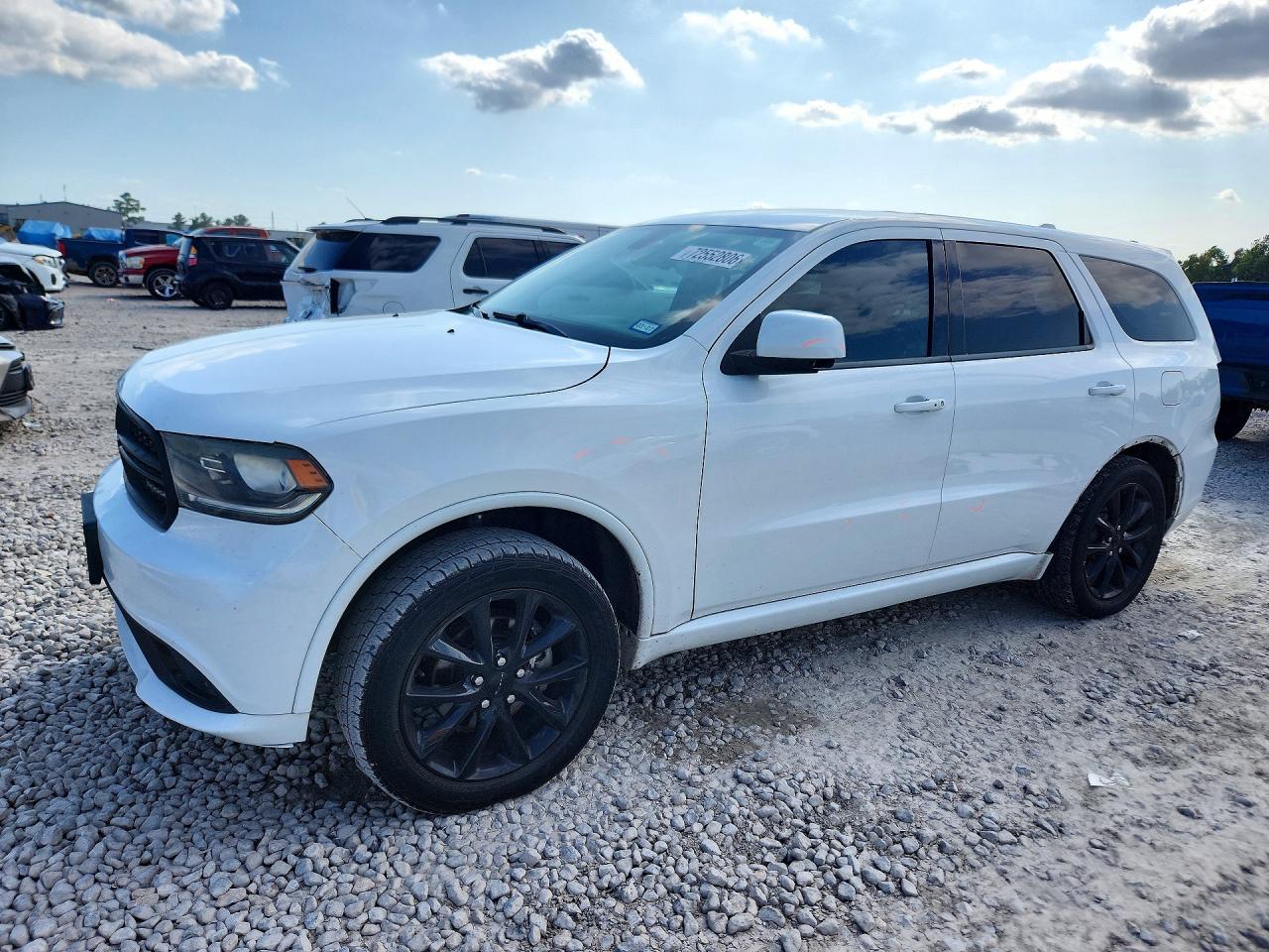 2014 DODGE DURANGO SXT — Front 3/4