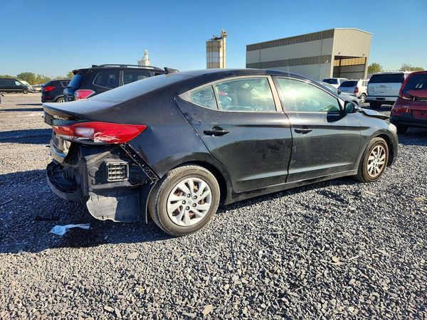 2017 HYUNDAI ELANTRA SE Base — PSRA