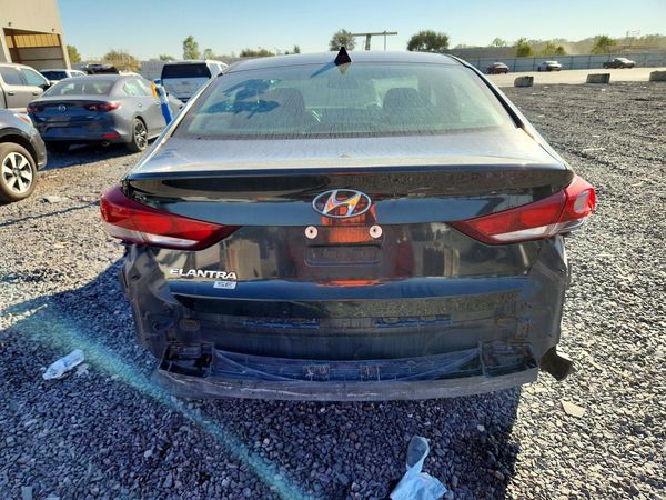 2017 HYUNDAI ELANTRA SE Base — DIRR