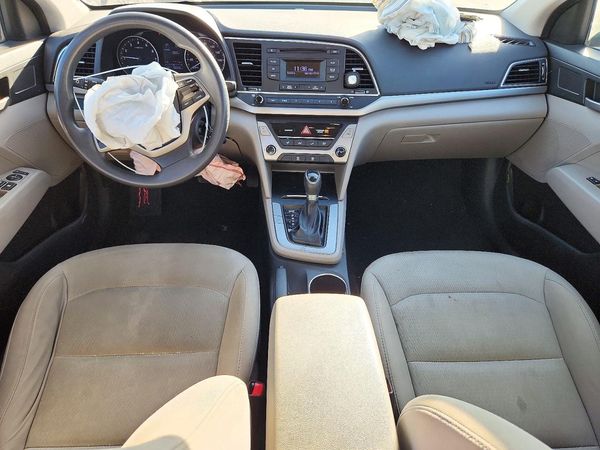 2017 HYUNDAI ELANTRA SE Base — CKPT