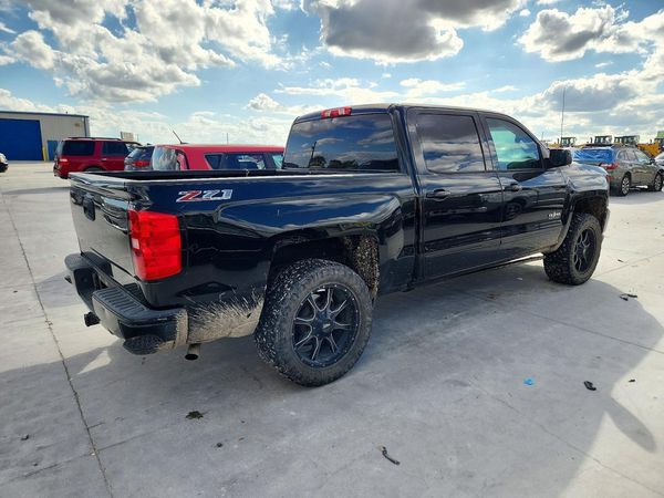 2017 CHEVROLET SILVERADO LT — PSRA