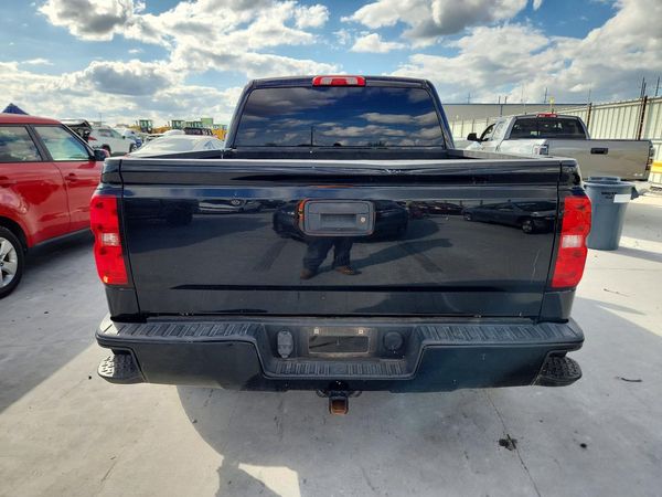 2017 CHEVROLET SILVERADO LT — DIRR