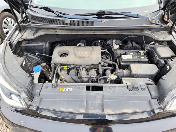 2019 KIA SOUL Base — Engine bay