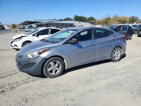 2015 HYUNDAI ELANTRA GLS(Middle) — Front 3/4