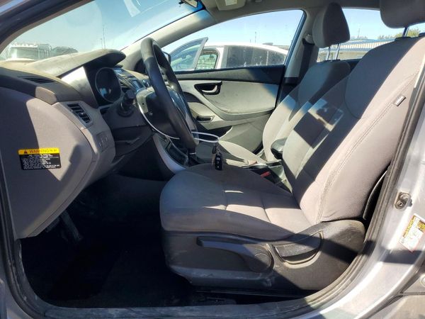 2015 HYUNDAI ELANTRA GLS(Middle) — DENT