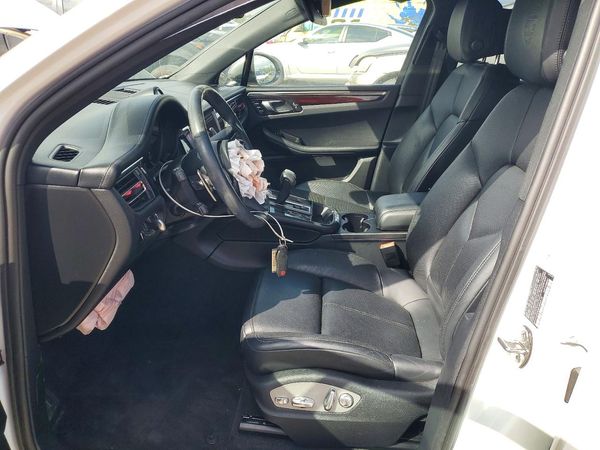 2024 PORSCHE MACAN Macan, Macan T — DENT