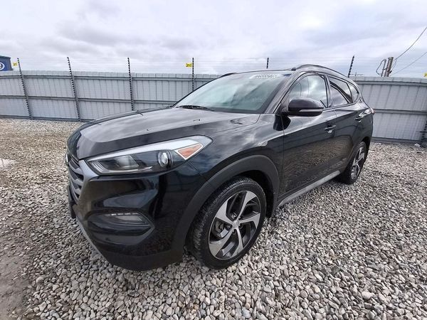 2018 HYUNDAI TUCSON — Front 3/4