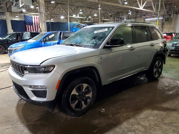 2025 JEEP GRAND CHEROKEE 4XE