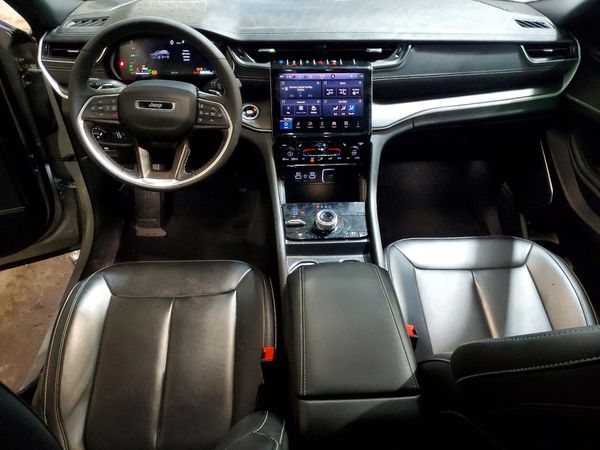 2025 JEEP GRAND CHEROKEE 4XE