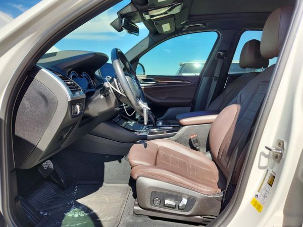 2019 BMW X3 sDrive30i — DENT