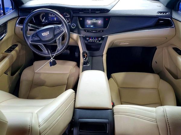 2017 CADILLAC XT5 — CKPT