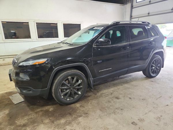 2014 JEEP CHEROKEE Limited — Front 3/4