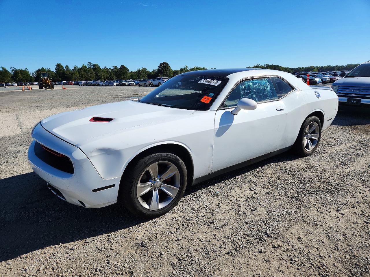 2019 DODGE CHALLENGER SXT — Front 3/4