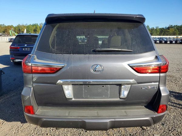 2017 LEXUS LX — DIRR