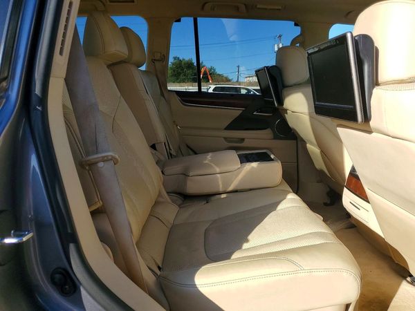 2017 LEXUS LX — PSRS