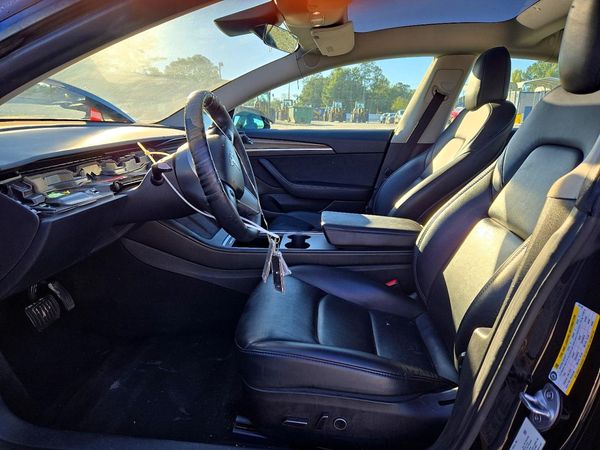 2023 TESLA MODEL 3 — DENT