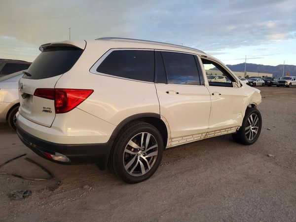 2017 HONDA PILOT Elite — PSRA