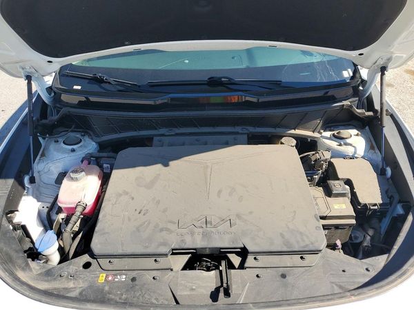 2024 KIA NIRO Wind — Engine bay