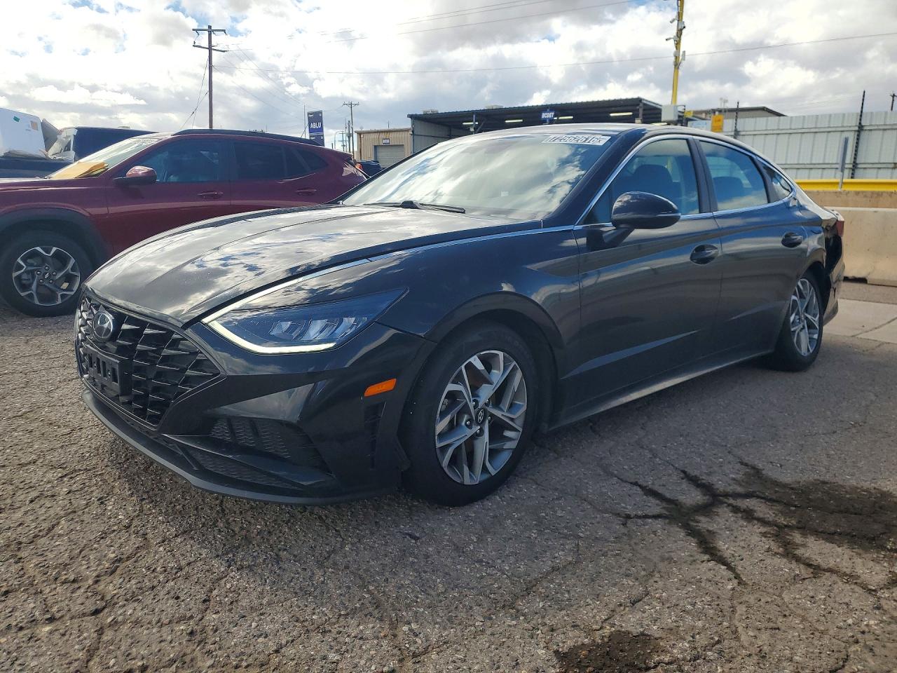 2023 HYUNDAI SONATA SEL — Front 3/4