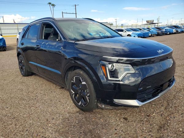 2024 KIA NIRO Wind — Passenger 3/4
