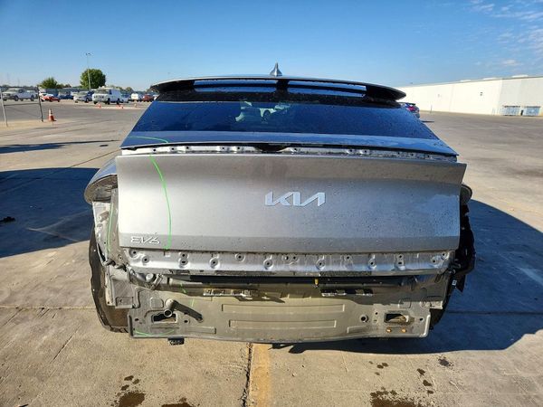 2024 KIA EV6 Light, Wind — DIRR