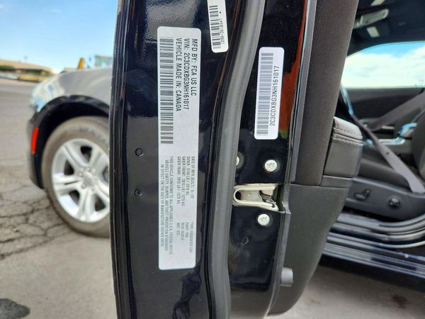 2022 DODGE CHARGER SXT — VINS