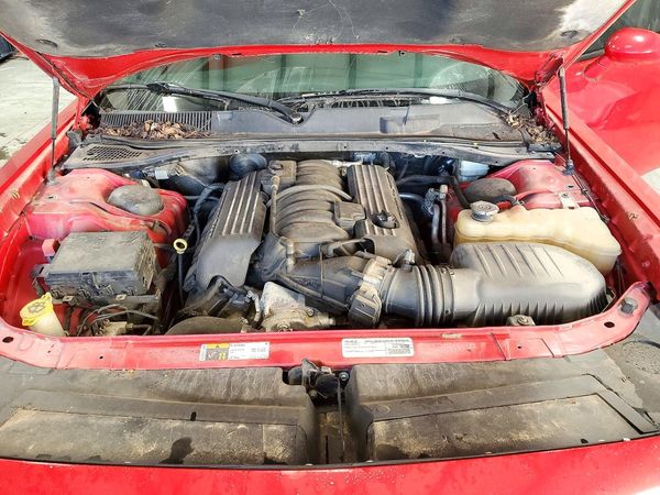 2015 DODGE CHALLENGER R/T SCAT PACK — Engine bay