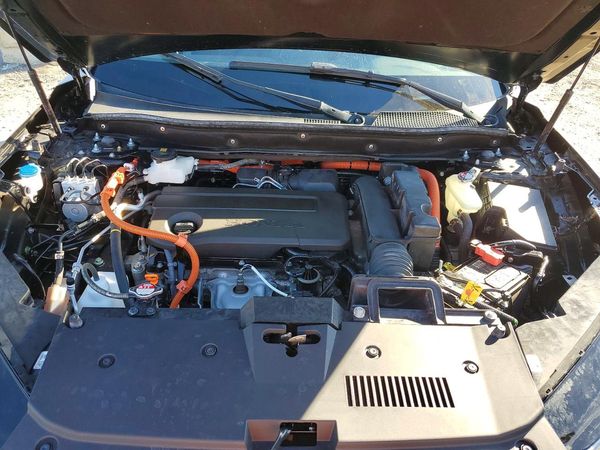 2023 HONDA CR-V Sport Touring — Engine bay