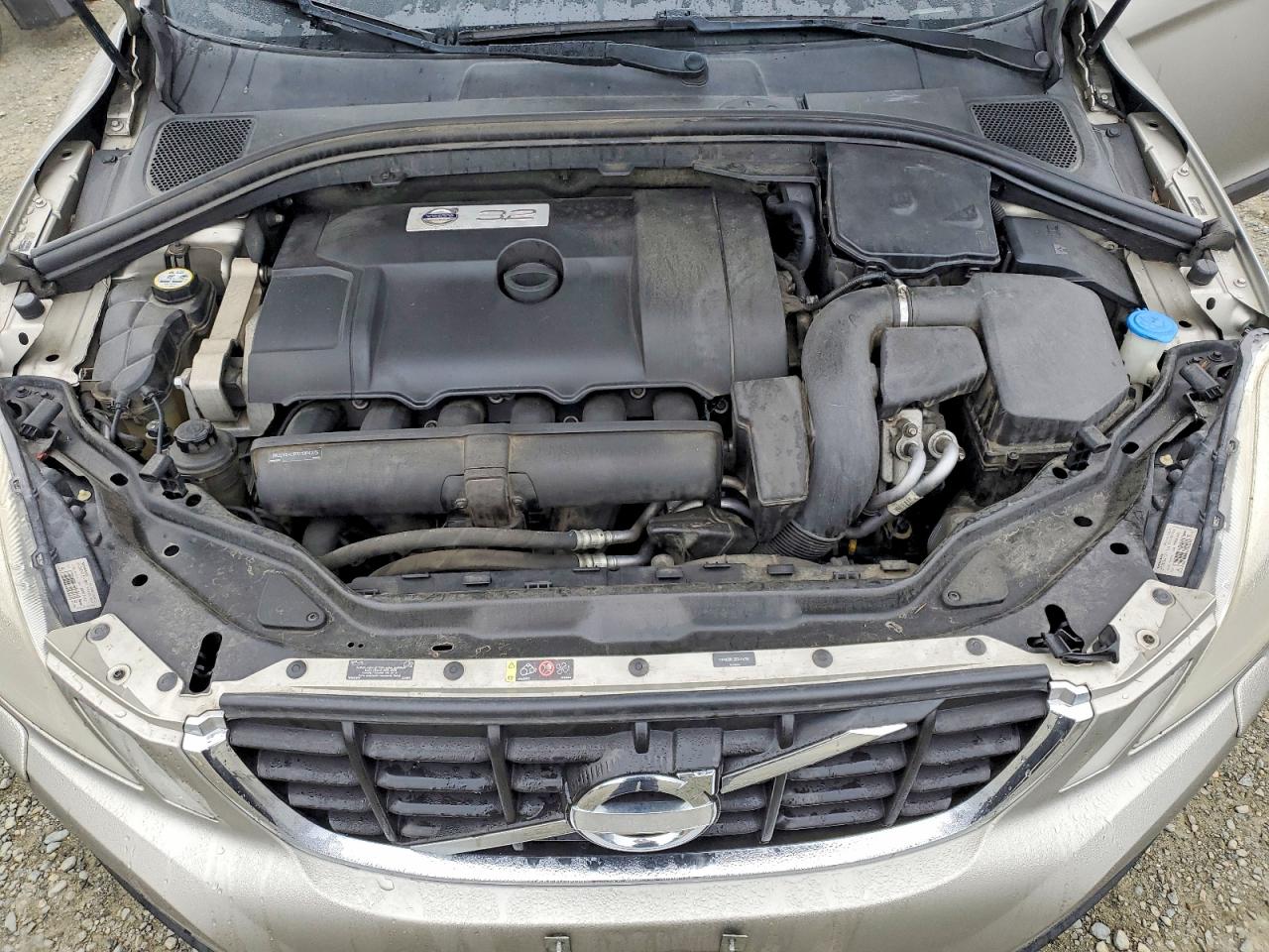 2013 VOLVO XC60