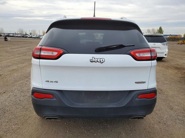2015 JEEP CHEROKEE Latitude — DIRR