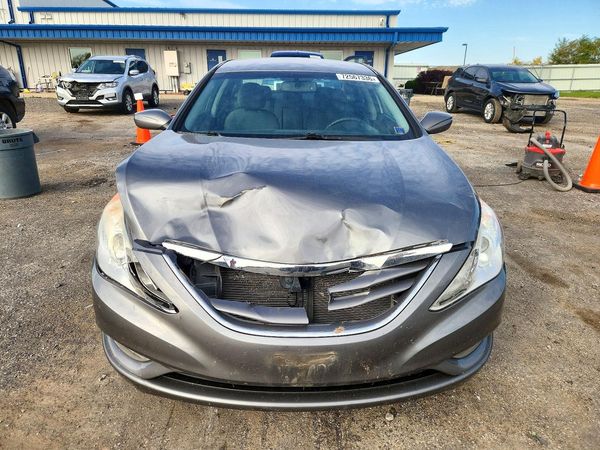 2013 HYUNDAI SONATA GLS/ GLS Popular — DIRF