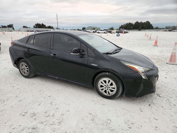 2016 TOYOTA PRIUS One/Two — Passenger 3/4