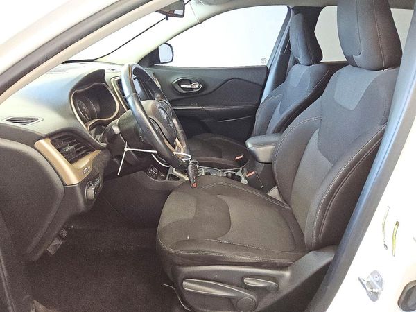 2016 JEEP CHEROKEE Latitude/Longitude/North — DENT