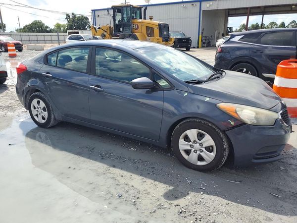 2016 KIA FORTE GL (Middle-Low Grade) — Passenger 3/4