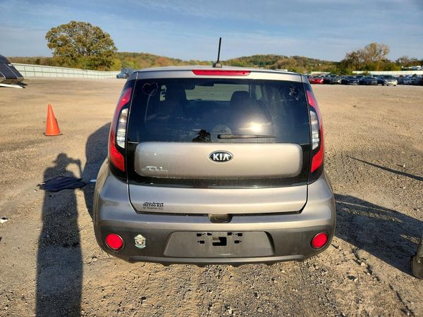 2018 KIA SOUL Base — DIRR